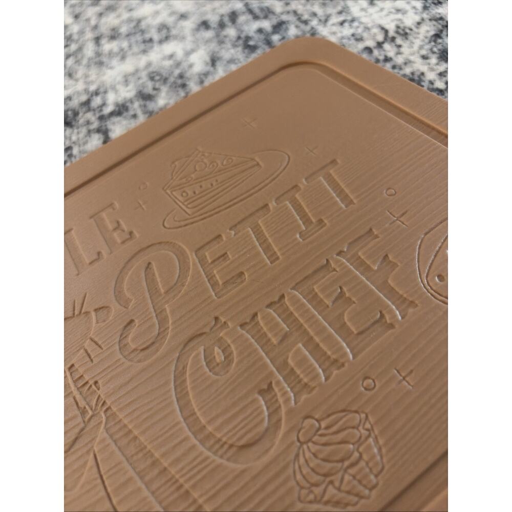 Disney Parks Epcot Remy’s Ratatouille Adventure Plastic Epcot Cutting Board Chef - Picture 9 of 9